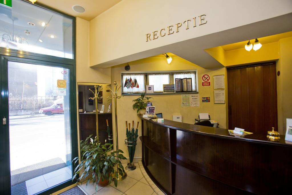 בוקרשט Hotel Dan מראה חיצוני תמונה