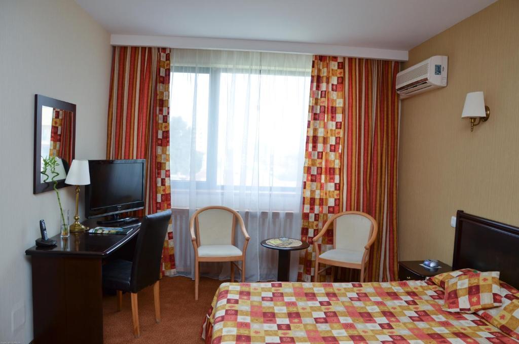 בוקרשט Hotel Dan חדר תמונה
